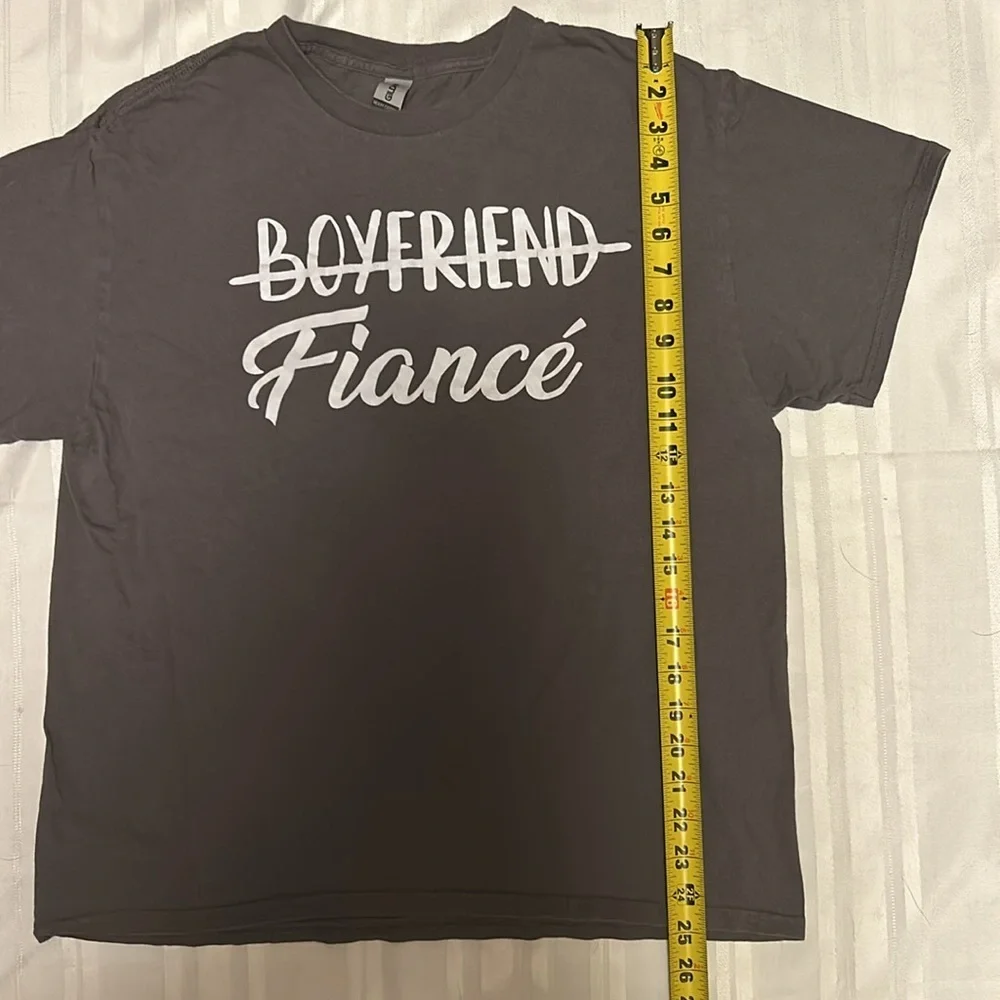 🛑UNAVAILABLE 🛑Gildan Fiancé Tee - Picture 5 of 6
